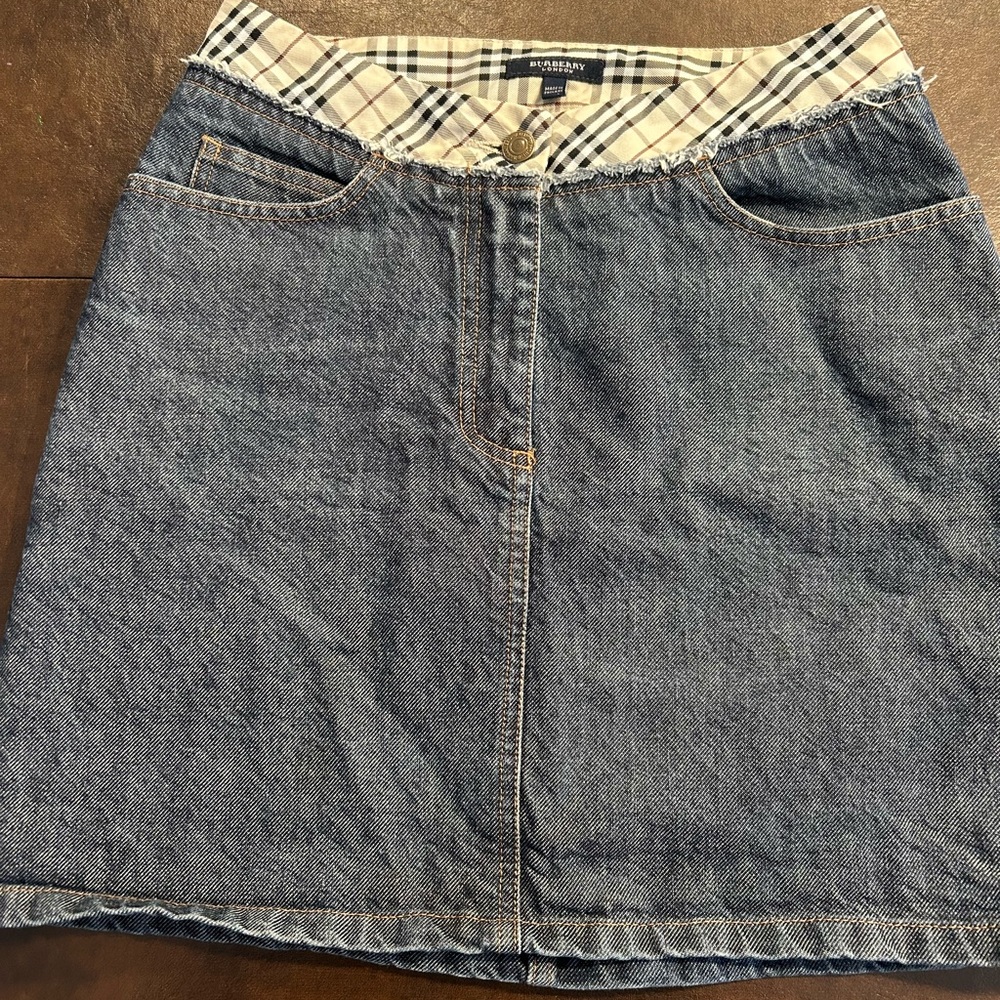 Burberry London denim skirt for women